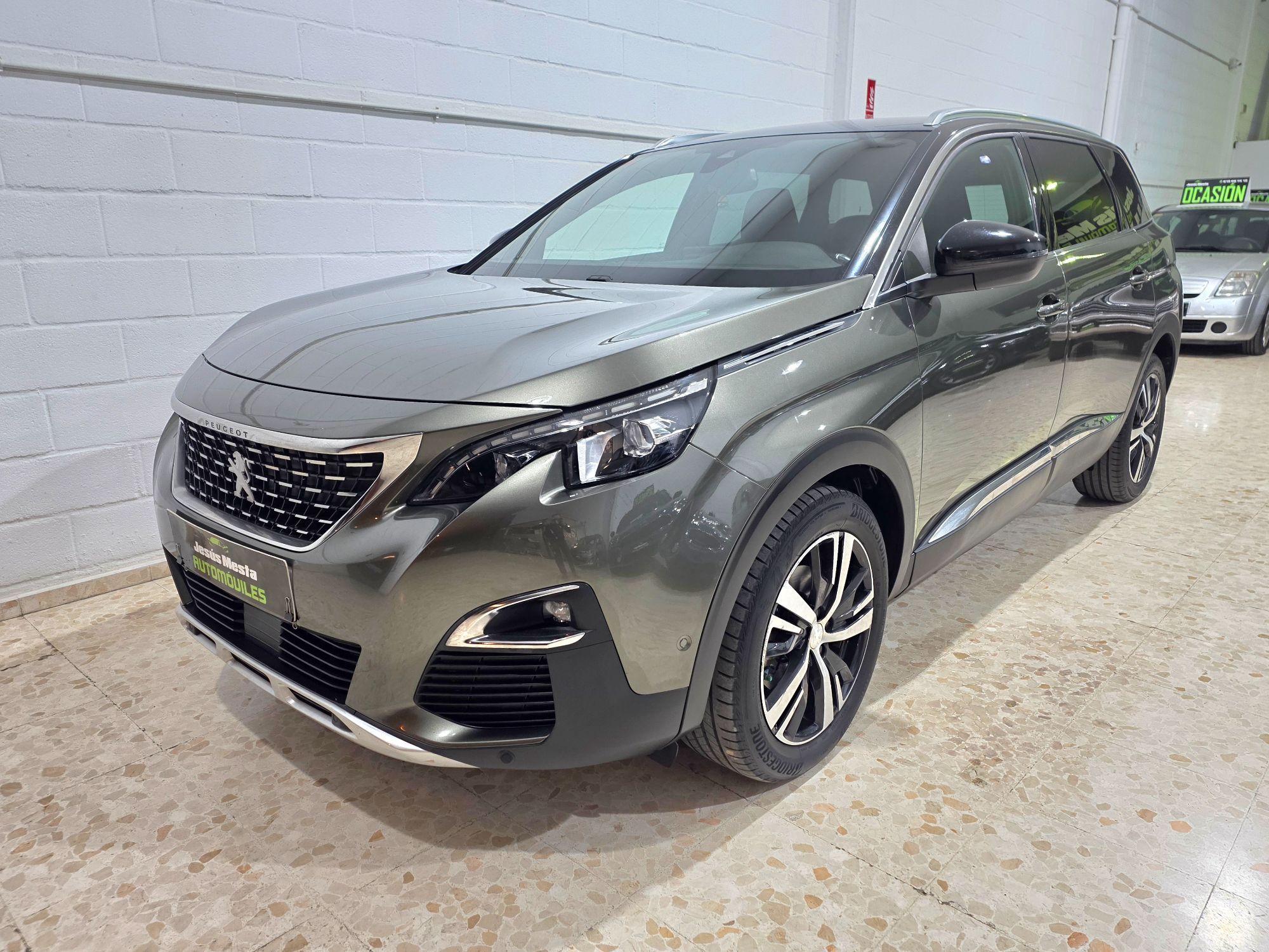 PEUGEOT 5008 (1.5BlueHDi S&S GT Line EAT8 130) en Sevilla