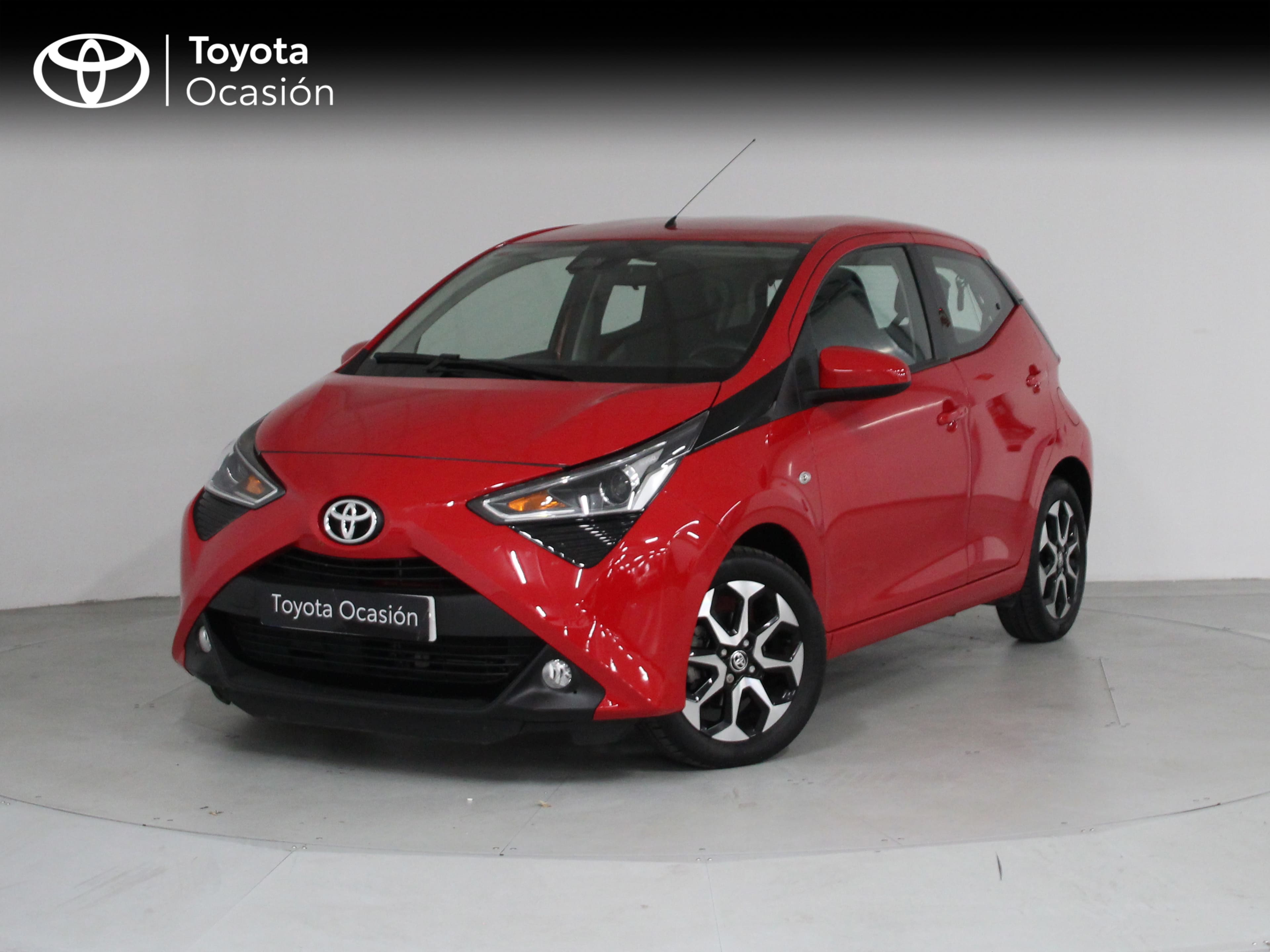 TOYOTA Aygo (1.0 70 x-play) en Barcelona