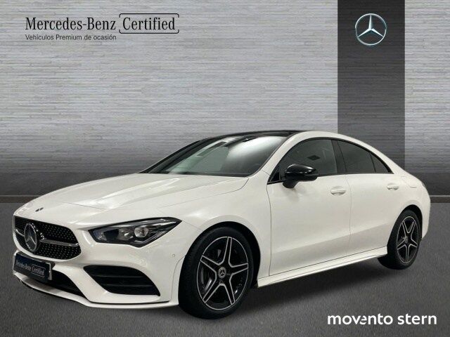 MERCEDES Clase CLA (180 100 kW (136 CV)) en Barcelona