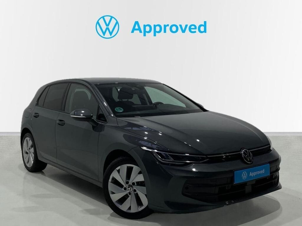 VOLKSWAGEN Golf (Más 1.5 TSI 85 kW (116 CV)) en Barcelona