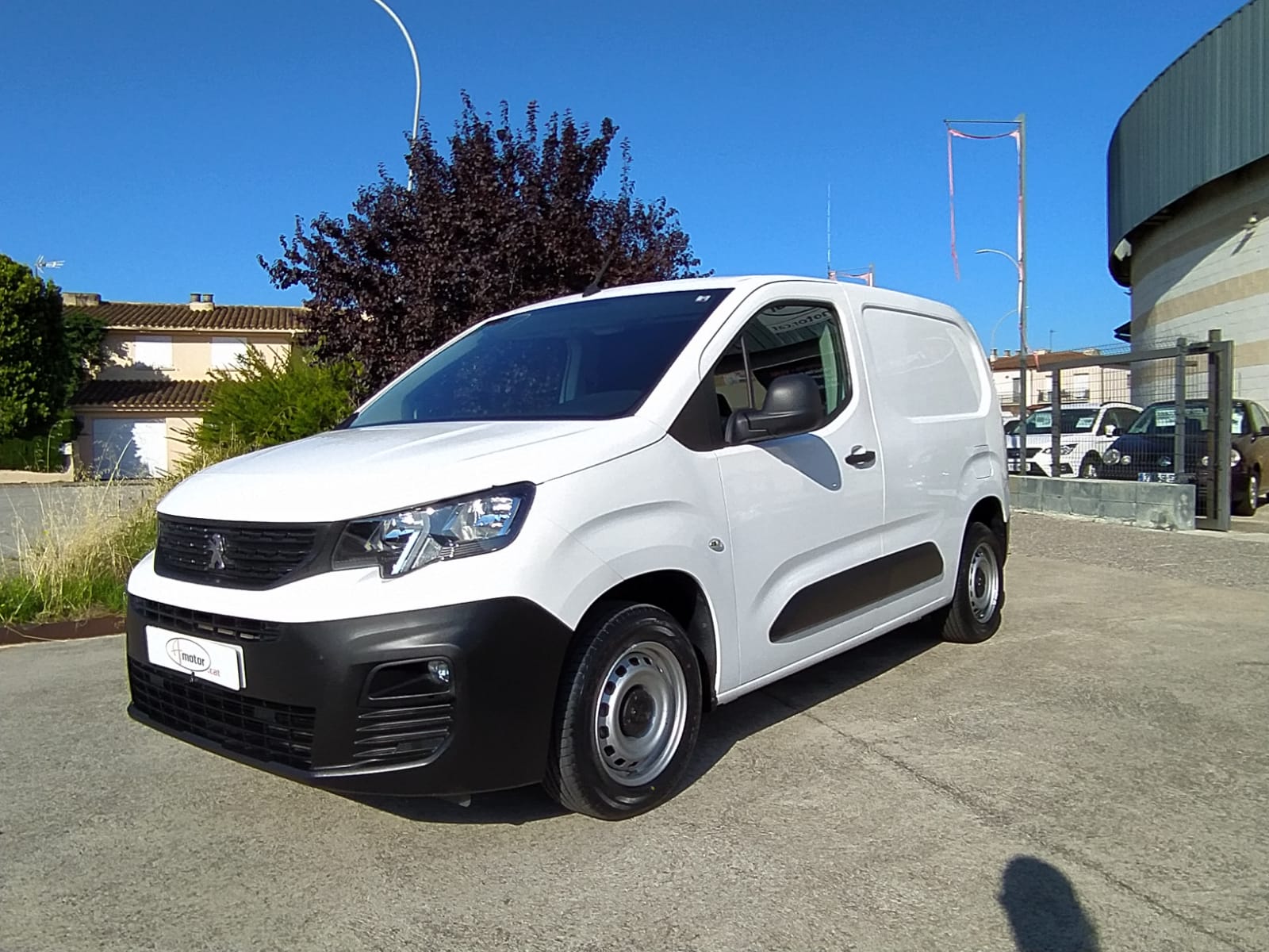 PEUGEOT Partner (1.5HDi 102 CV PRO 3P FG) en Girona