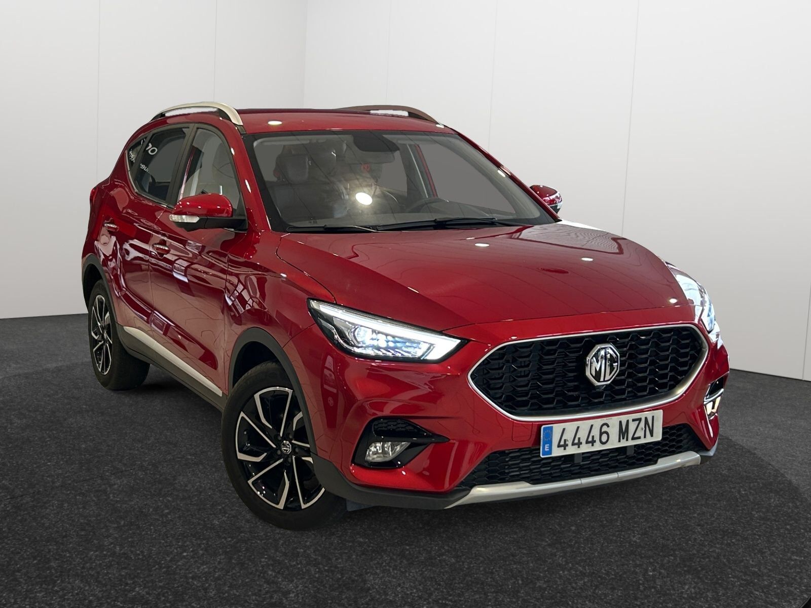 MG ZS (1.0T LUXURY AUTO 5P) en Sevilla