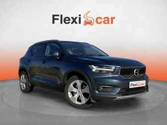 Imagen de VOLVO XC40 B4 Momentum Pro AWD Aut.