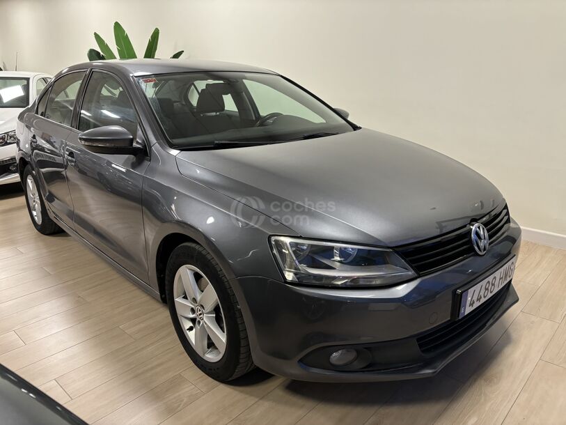 Foto del VOLKSWAGEN Jetta 1.6TDI BMT Advance