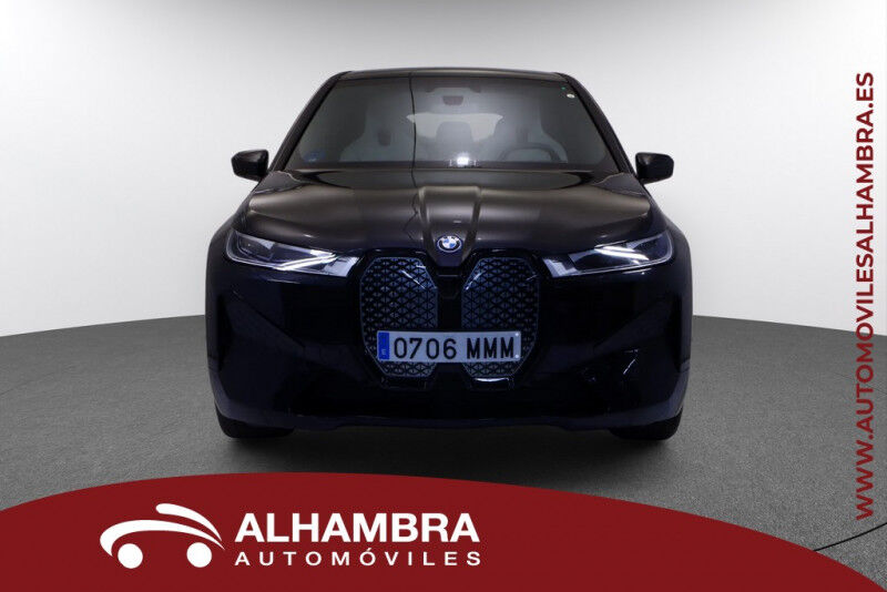 Foto del BMW iX xDrive 50