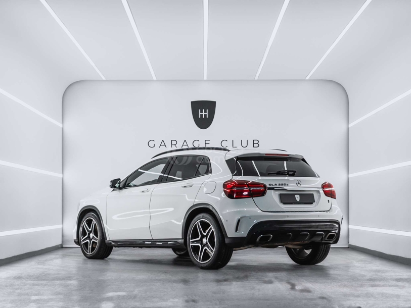 Foto del MERCEDES Clase GLA GLA 220d AMG Line 7G-DCT