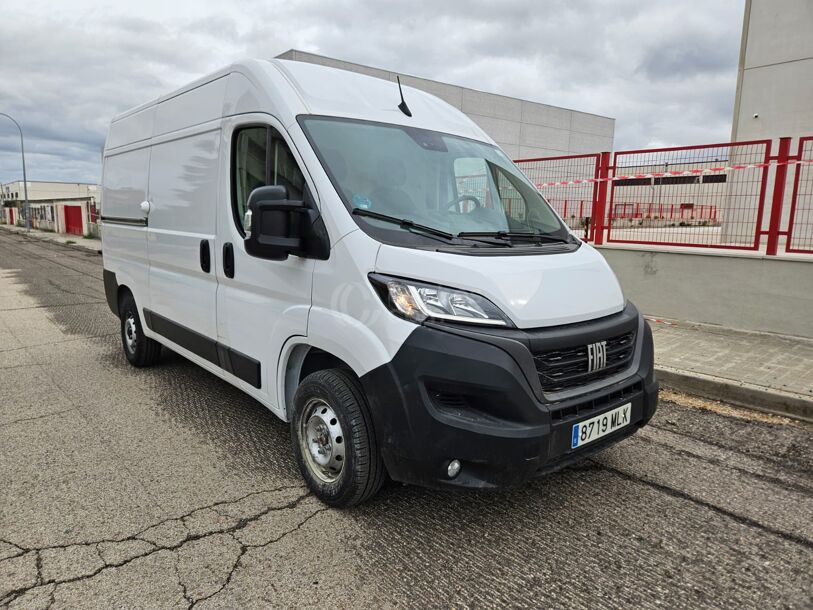 Foto del FIAT Ducato Fg. Maxi 35 2.2Mjt L2 H2 Panelado 140CV