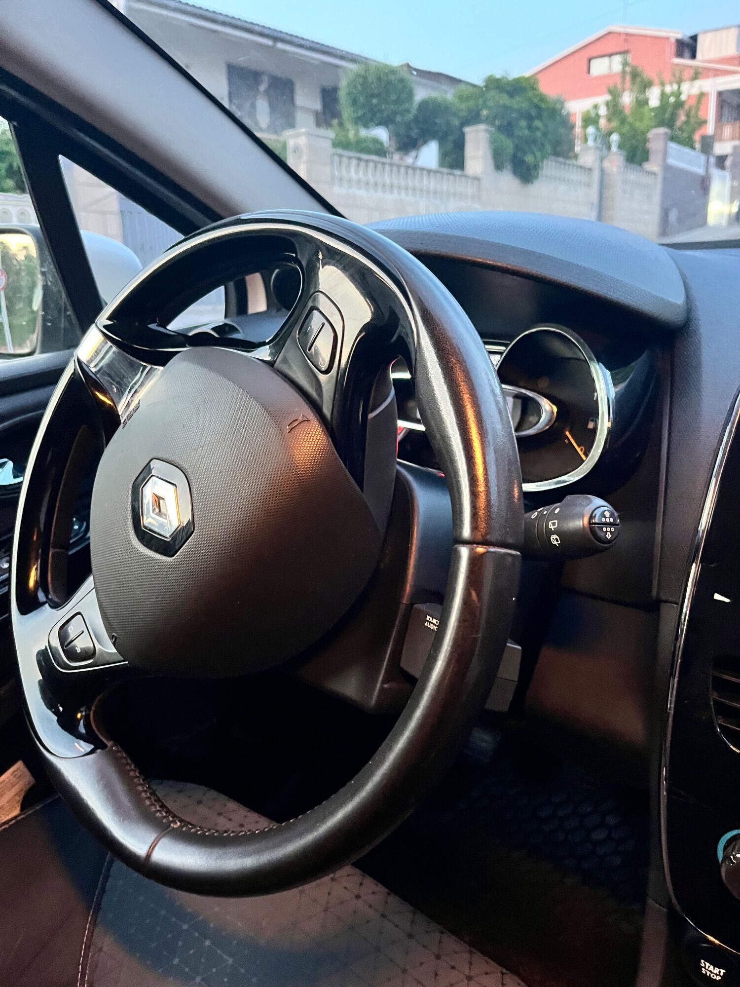 Foto del RENAULT Clio ST 1.5dCi Dynamique EDC 90