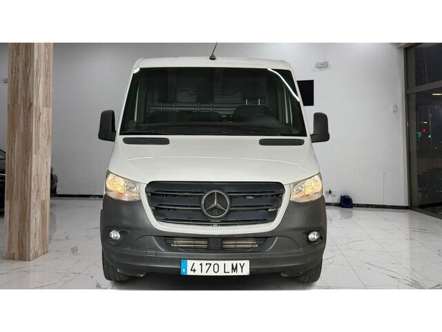 Foto del MERCEDES Sprinter Furgón 211CDI Medio T.E. tD