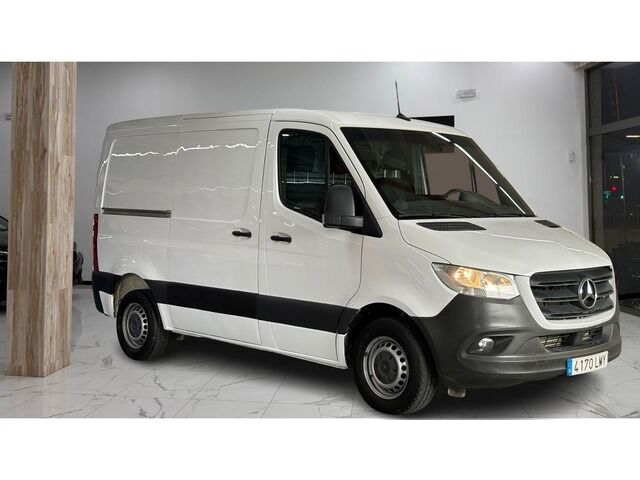 Foto del MERCEDES Sprinter Furgón 211CDI Medio T.E. tD