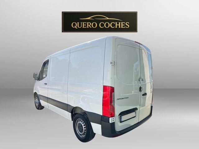Foto del MERCEDES Sprinter Furgón 211CDI Medio T.E. tD