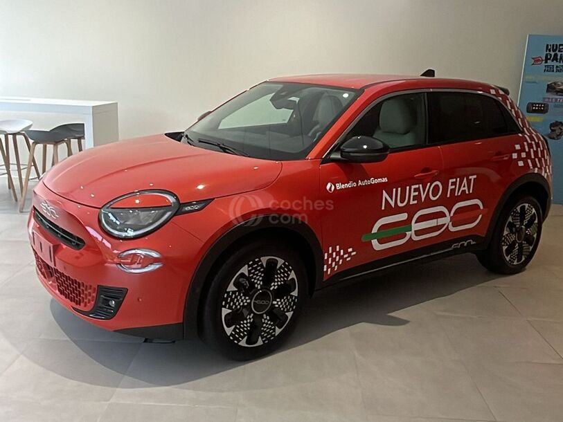 Foto del FIAT 600 e 115kw 54kwh Red