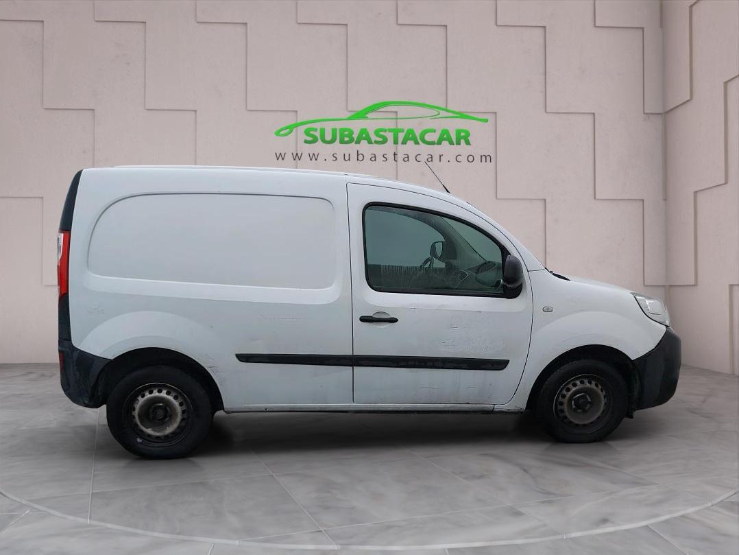 RENAULT Kangoo (Kangoo Profesional Blue dCi 59 kW (80CV)) en Madrid