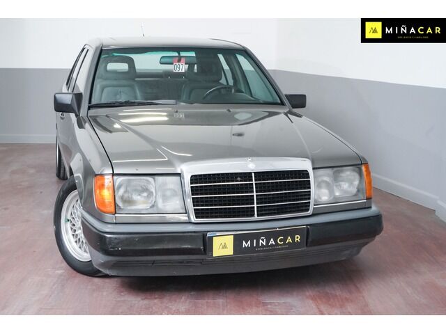Foto del MERCEDES 200-500 200