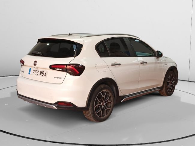 Foto del FIAT Tipo 1.5 Hybrid Cross DCT