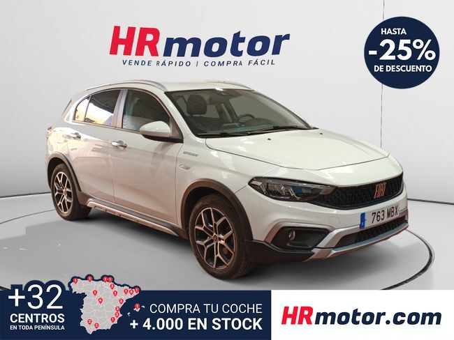 Foto del FIAT Tipo 1.5 Hybrid Cross DCT