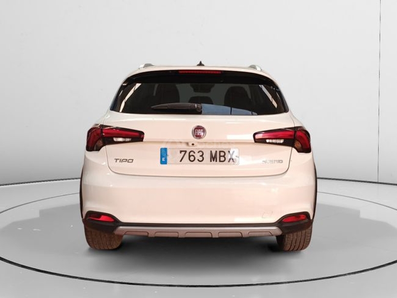 Foto del FIAT Tipo 1.5 Hybrid Cross DCT