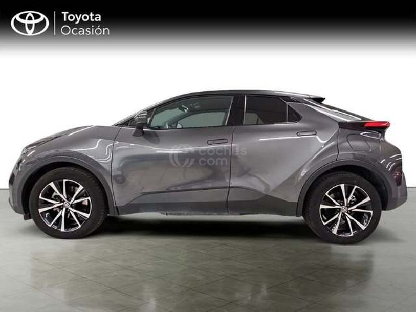 Foto del TOYOTA C-HR 220PH Advance