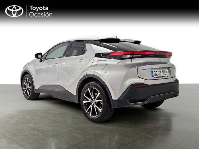 Foto del TOYOTA C-HR 220PH Advance
