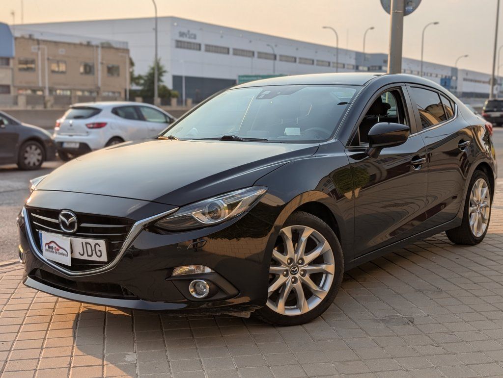 MAZDA Mazda3 (2.0 Luxury 120) en Madrid