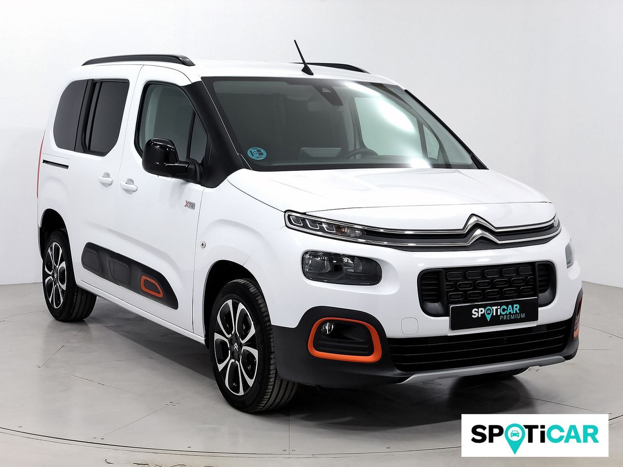 CITROEN Berlingo (Talla M BlueHDi 100 S&S SHINE) en Barcelona