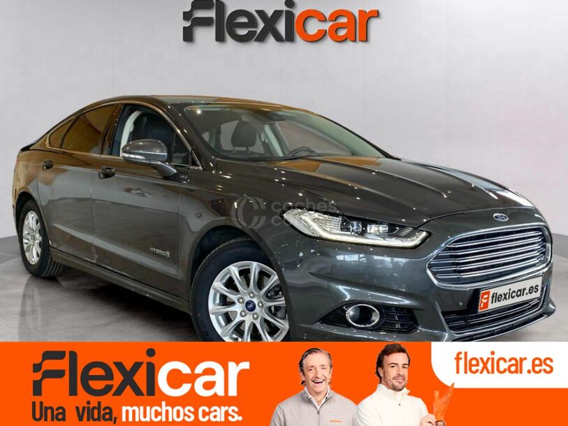 Foto del FORD Mondeo Sedán 2.0 HEV Titanium