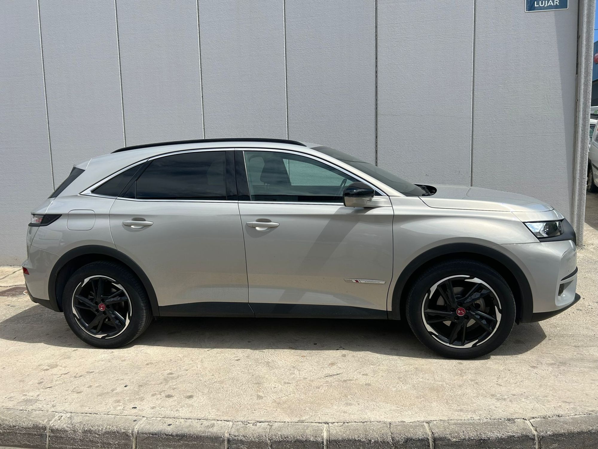 Foto del DS DS 7 Crossback 1.5BlueHDi Performance Line + Aut.