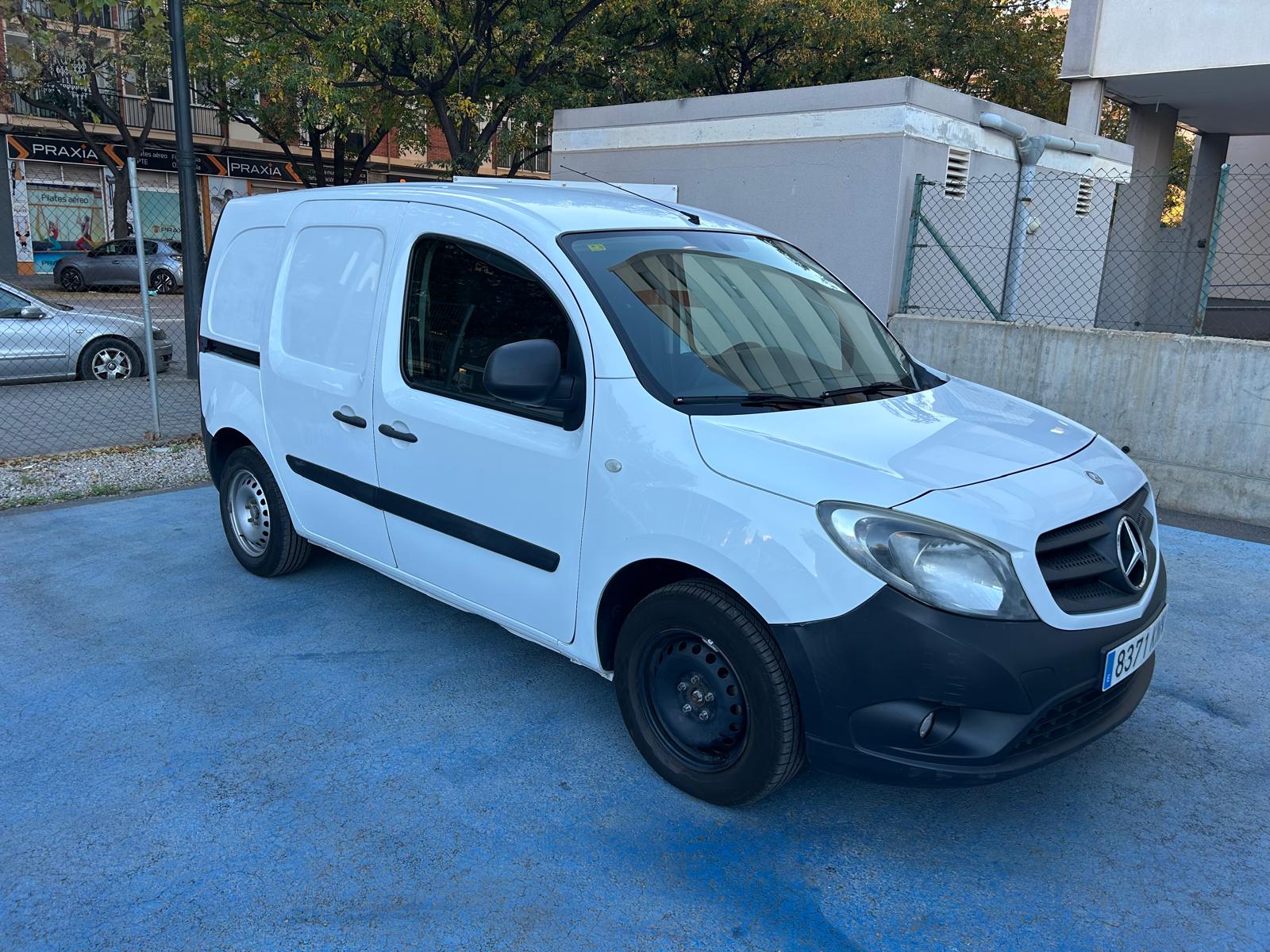 MERCEDES Citan (Furgón 109CDI BE Compacto) en Valencia