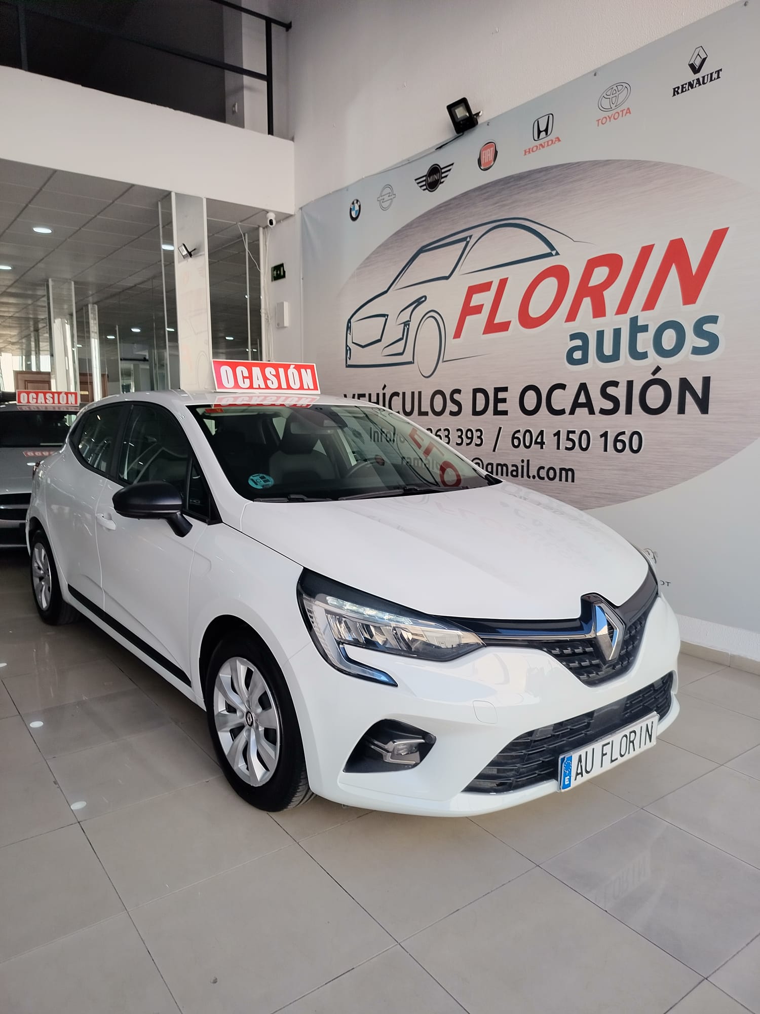 RENAULT Clio (Blue dCi Business 74kW) en Cádiz