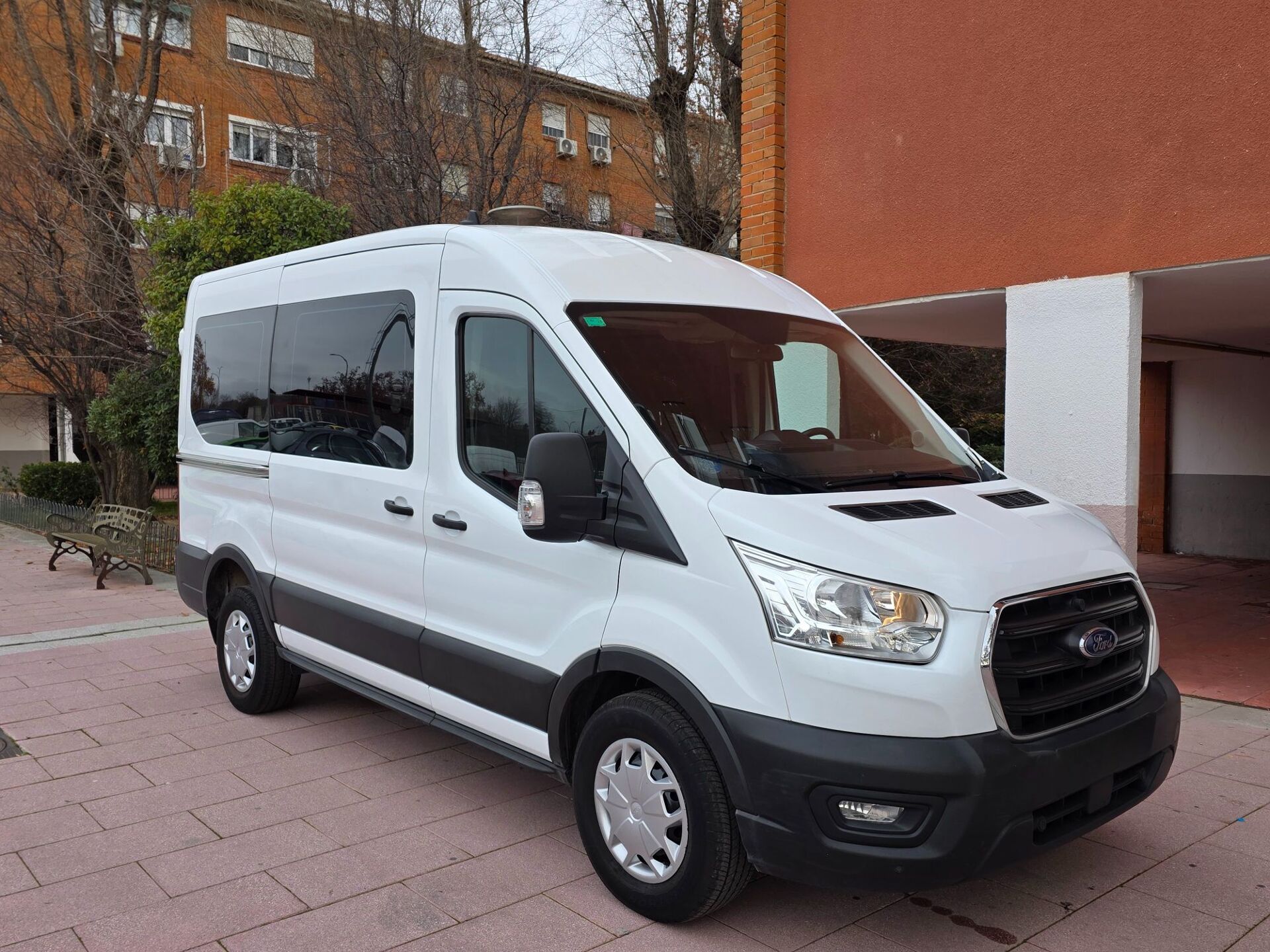 Imagen 3 de FORD Transit