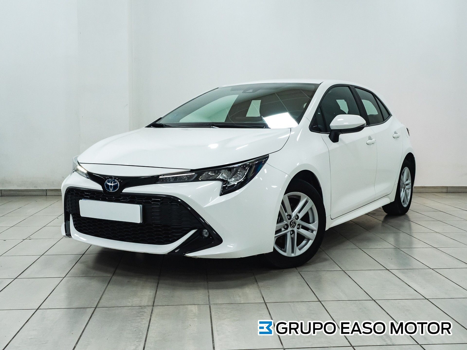 TOYOTA Corolla (1.8 HYBRID ACTIVE TECH E-CVT 122 5P) en Guipúzcoa