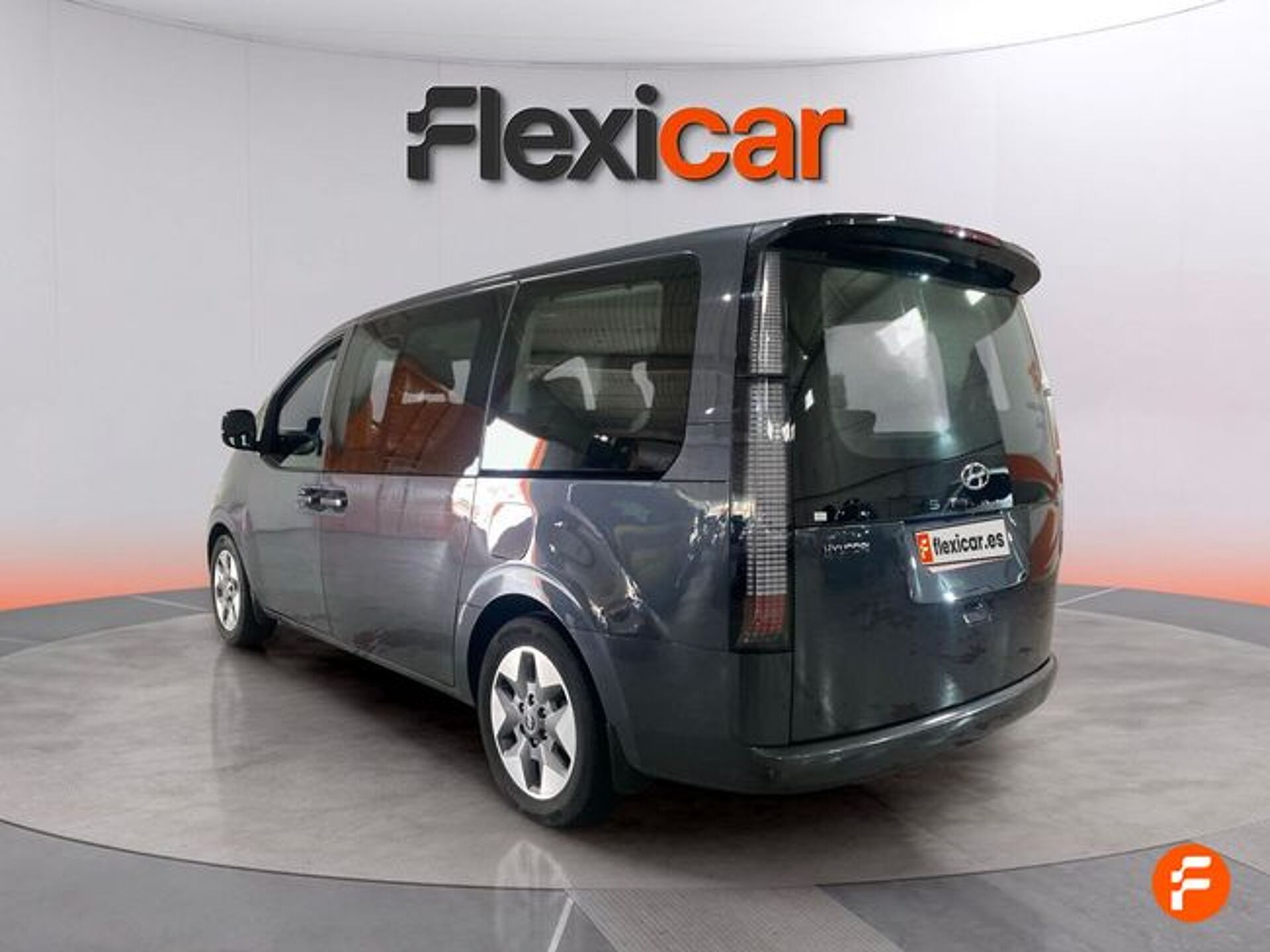 Imagen 3 de HYUNDAI Staria