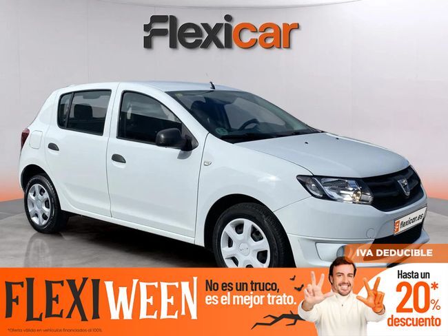 DACIA Sandero (Laureate 1.0 54kW (73CV)) en Navarra