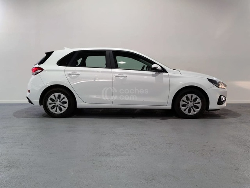 Foto del HYUNDAI i30 1.5 DPI Essence 110