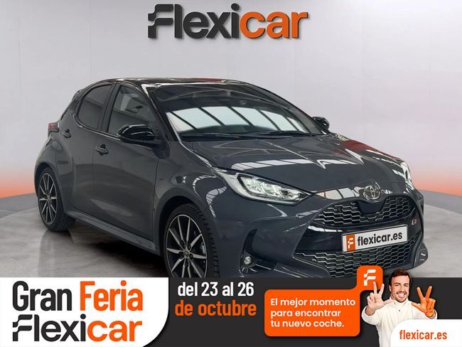 TOYOTA Yaris (1.5 130H GR Sport Plus) en Cantabria