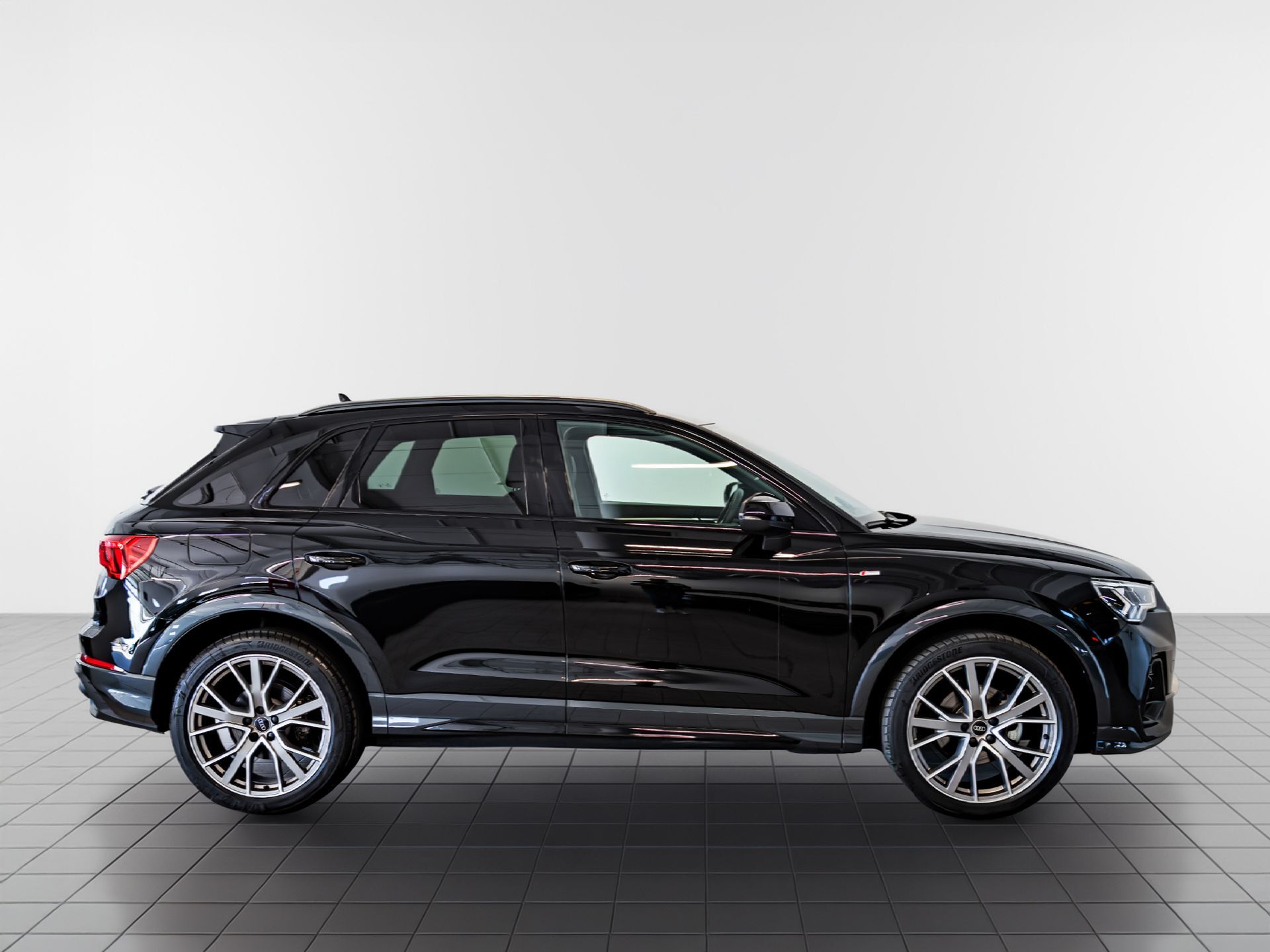 Foto del AUDI Q3 35 TDI Black line S tronic 110kW