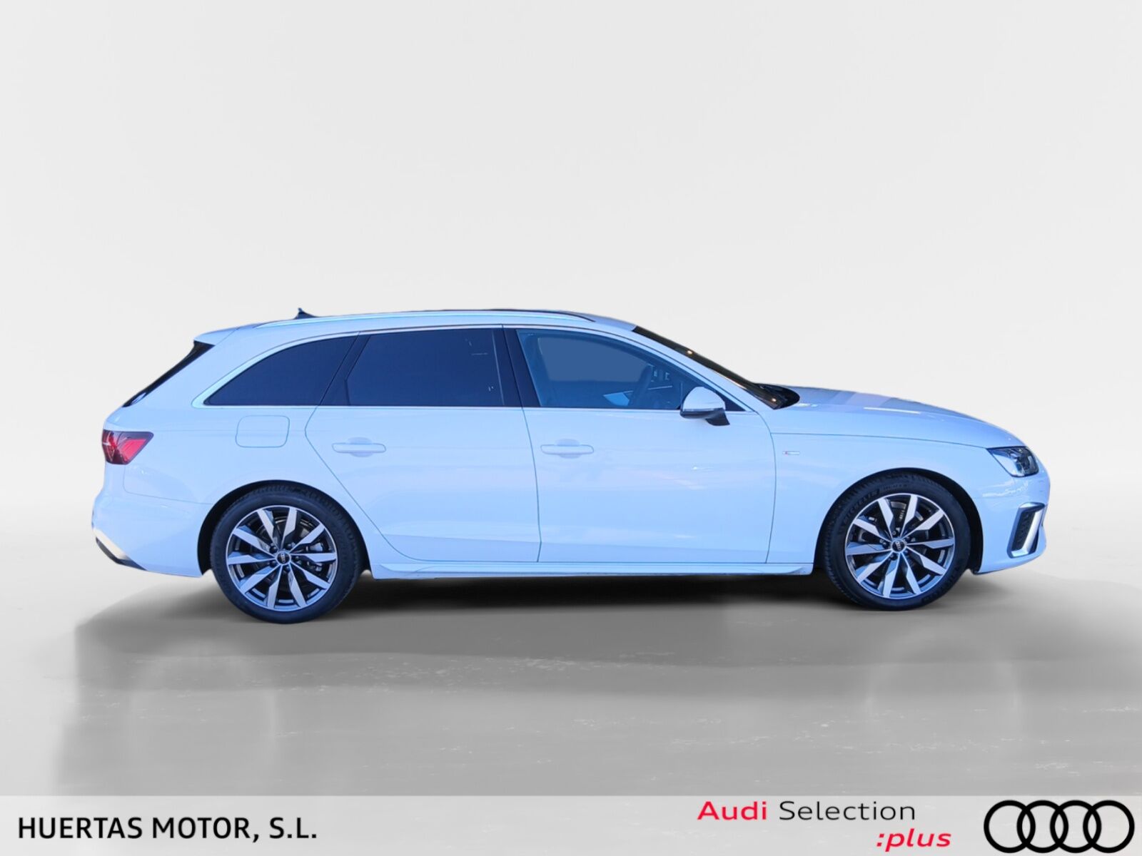 Foto del AUDI A4 Avant 35 TDI S line S tronic 120kW