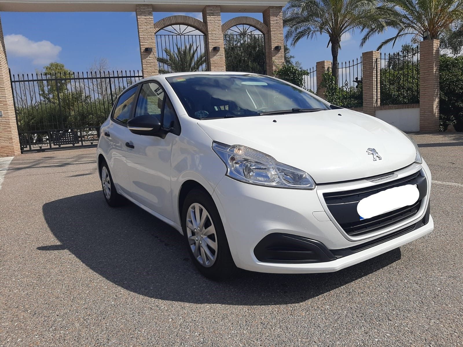 Foto del PEUGEOT 208 1.6 BlueHDi Active 75