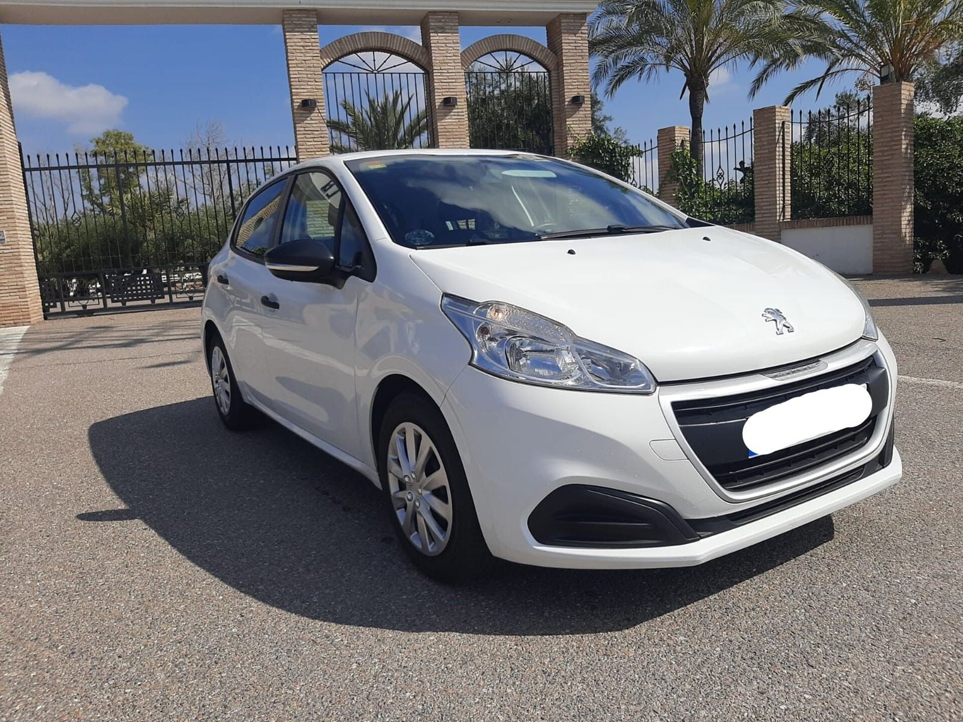 Imagen 2 de PEUGEOT 208