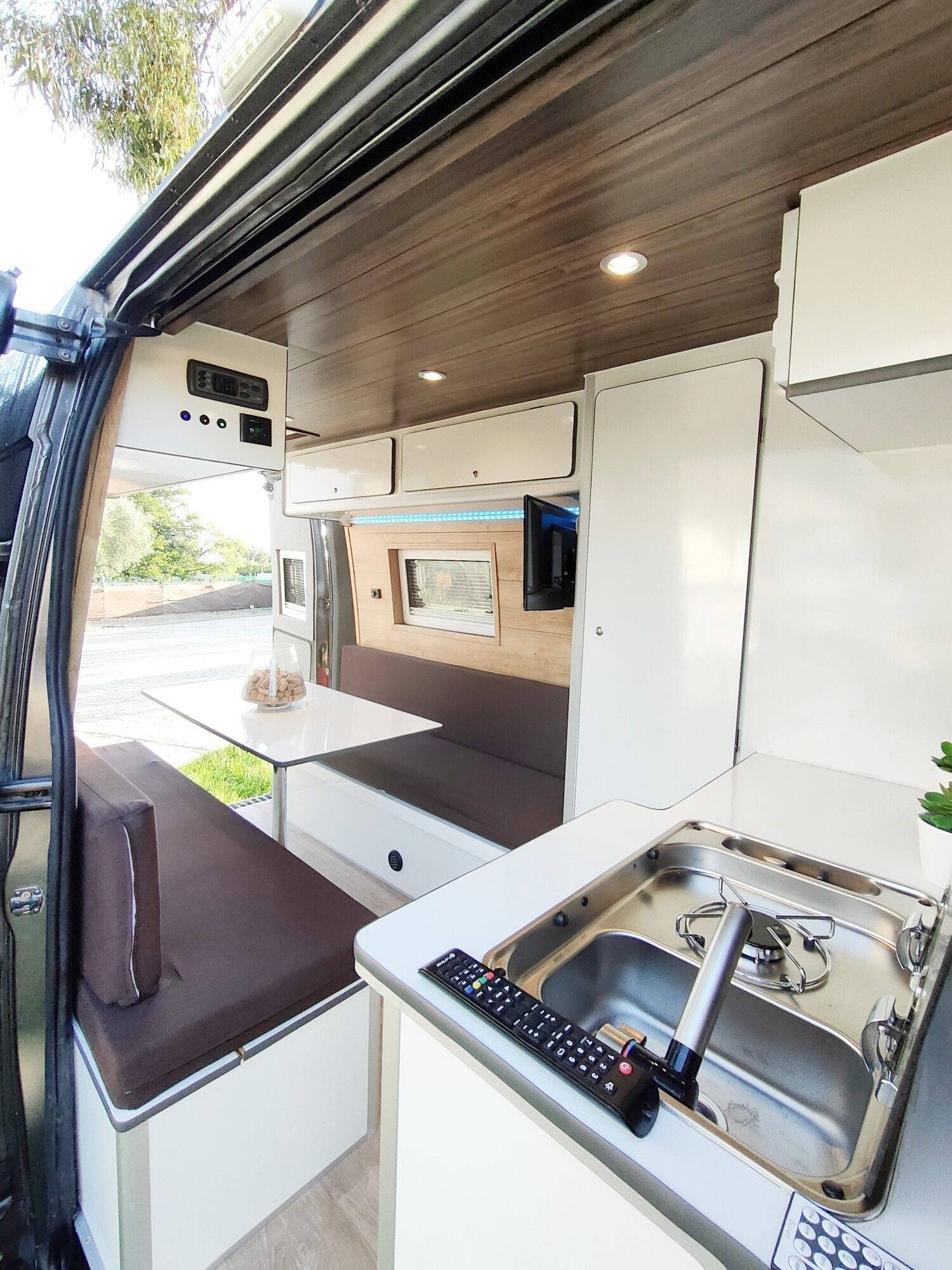 Foto del PEUGEOT Boxer Furgón 2.0BlueHDI 333 L2H2 130