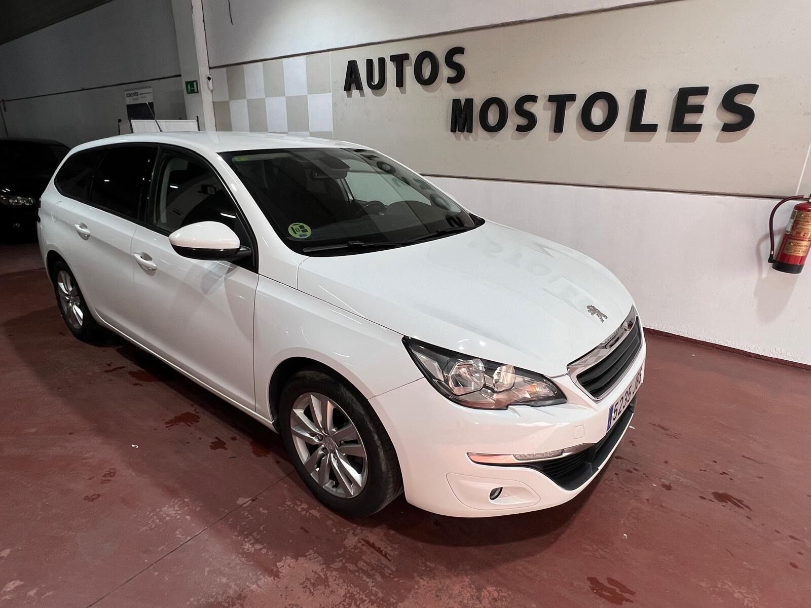 PEUGEOT 308 (SW 1.6 BlueHDi Active 120) en Madrid