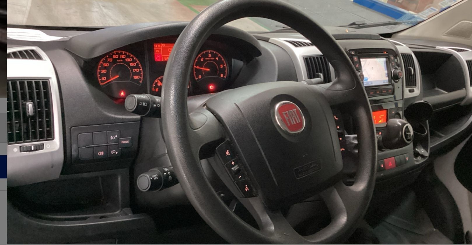 Foto del FIAT Ducato Fg. 35 3.0 Natural Power Medio