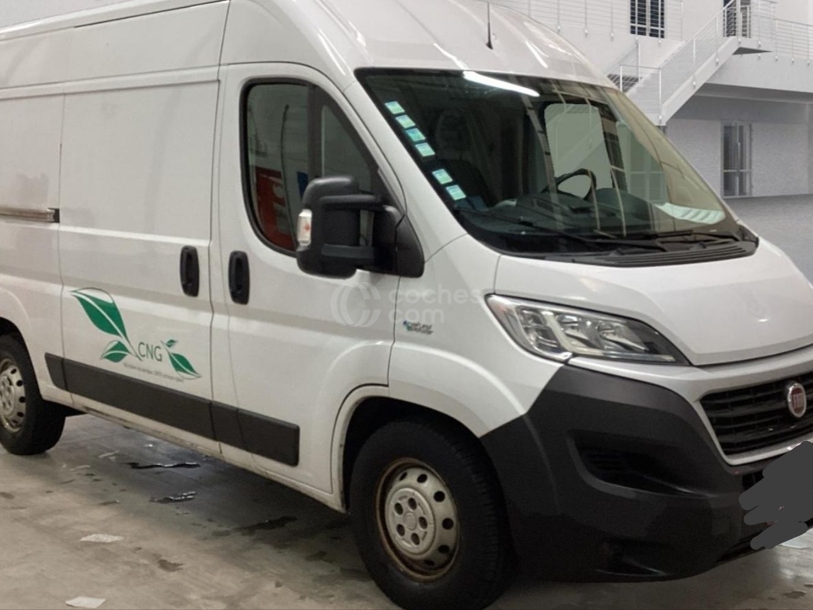 Foto del FIAT Ducato Fg. 35 3.0 Natural Power Medio