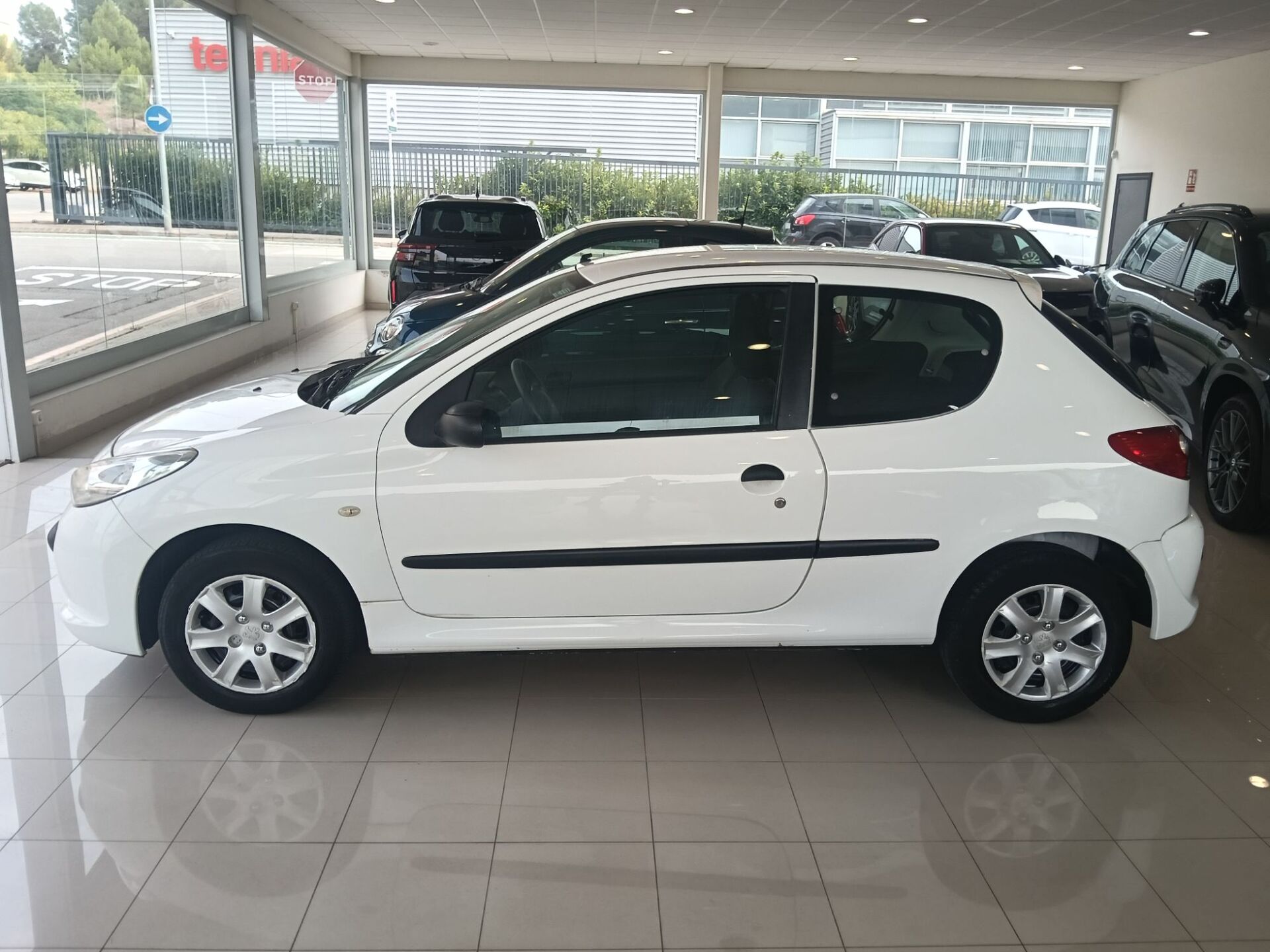 Imagen 3 de PEUGEOT 206 XAD