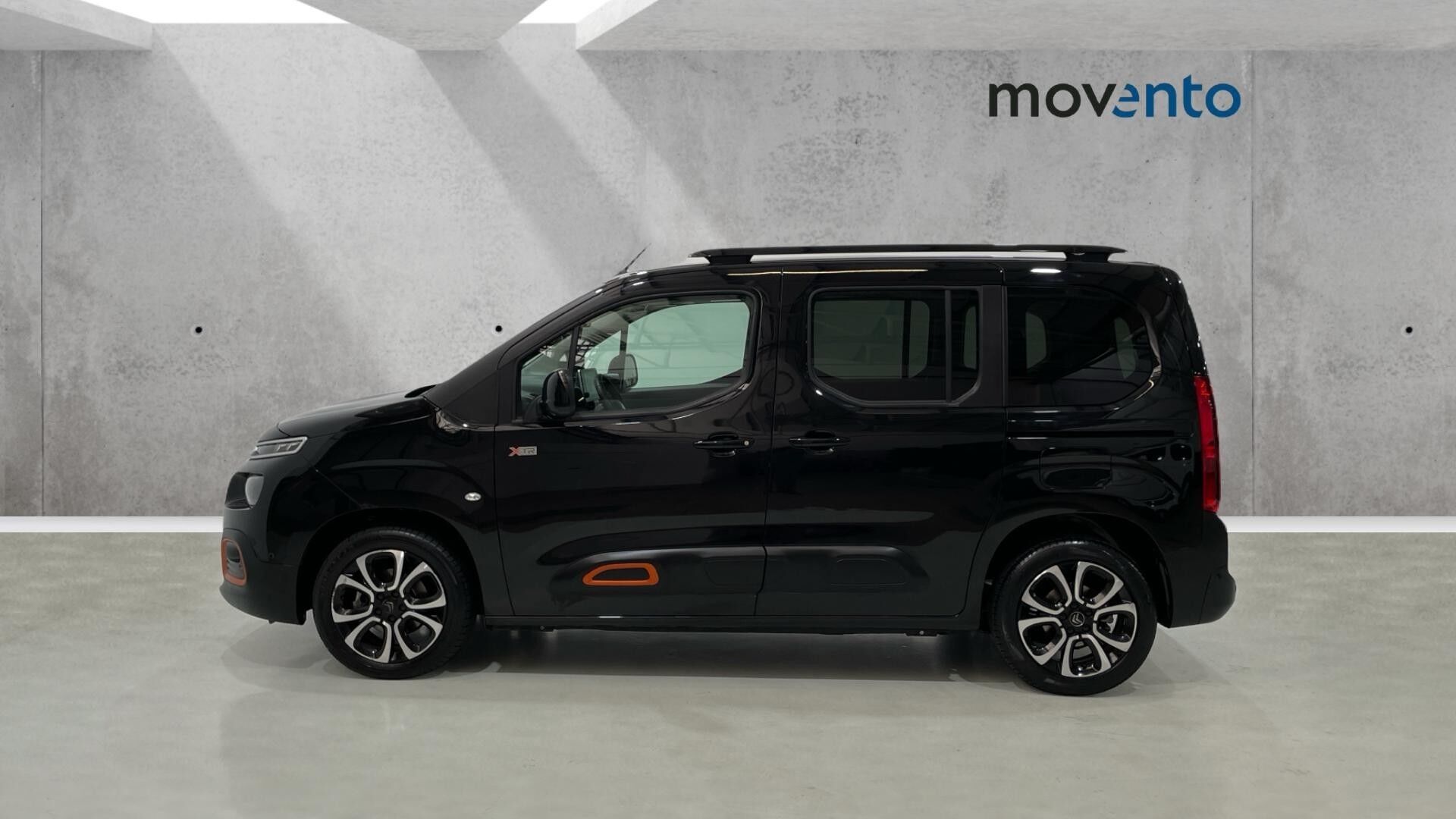 Foto del CITROEN Berlingo BlueHDi S&S Talla M Shine 100