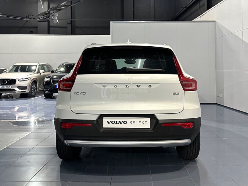 VOLVO XC40 B3 Core Aut.