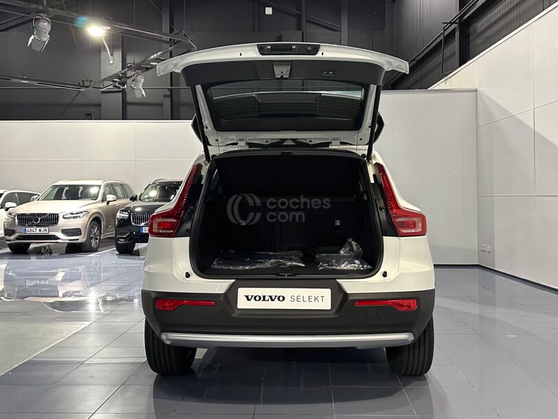 VOLVO XC40 B3 Core Aut.