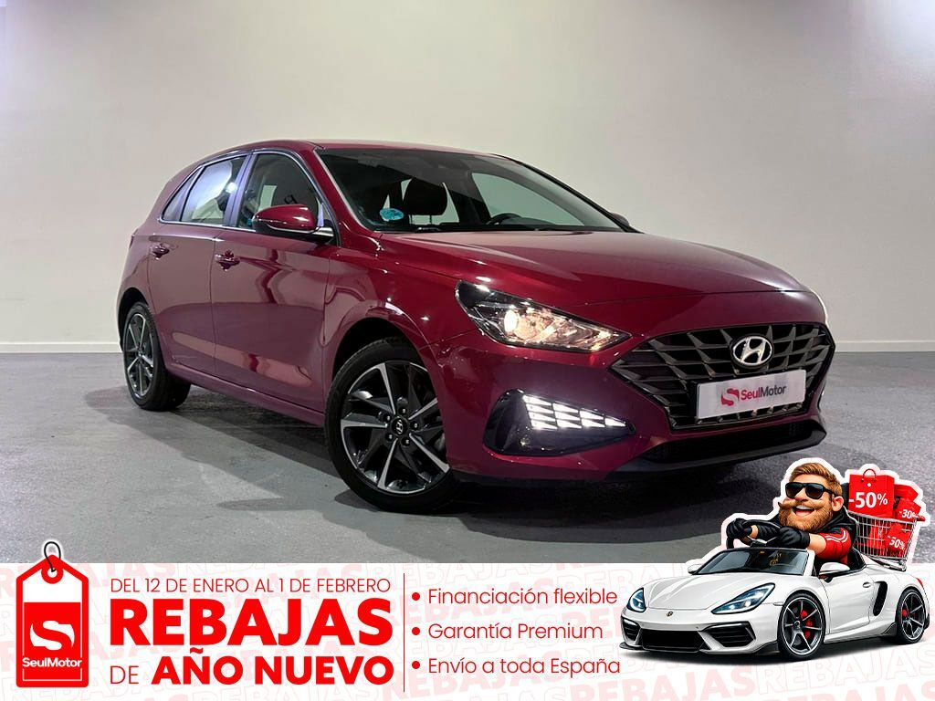 HYUNDAI i30 (1.5 DPI Essence 110) en Barcelona