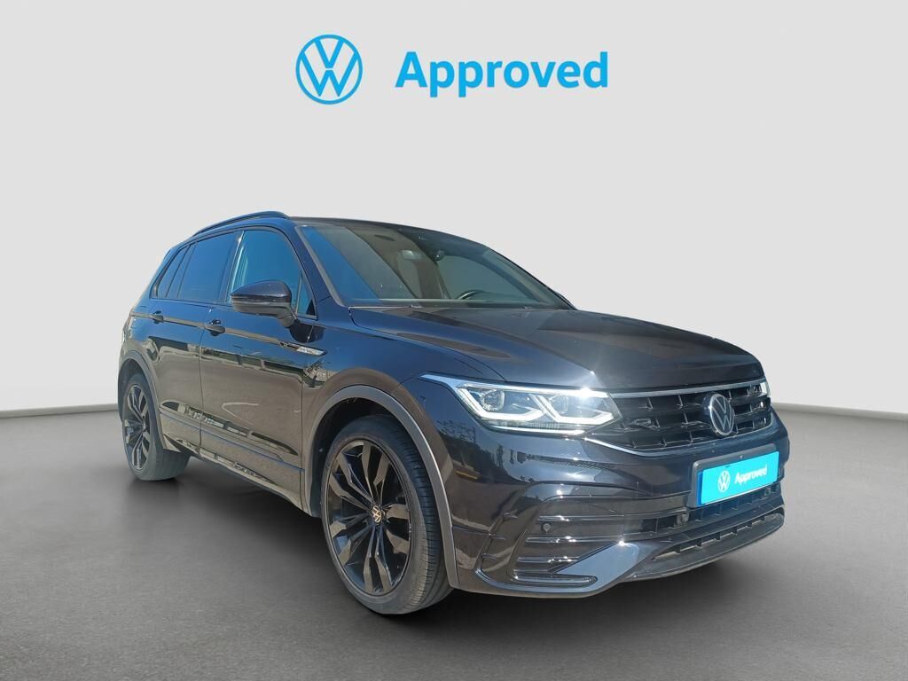 VOLKSWAGEN Tiguan (R-Line 1.5 TSI 110 kW (150 CV) DSG) en Barcelona