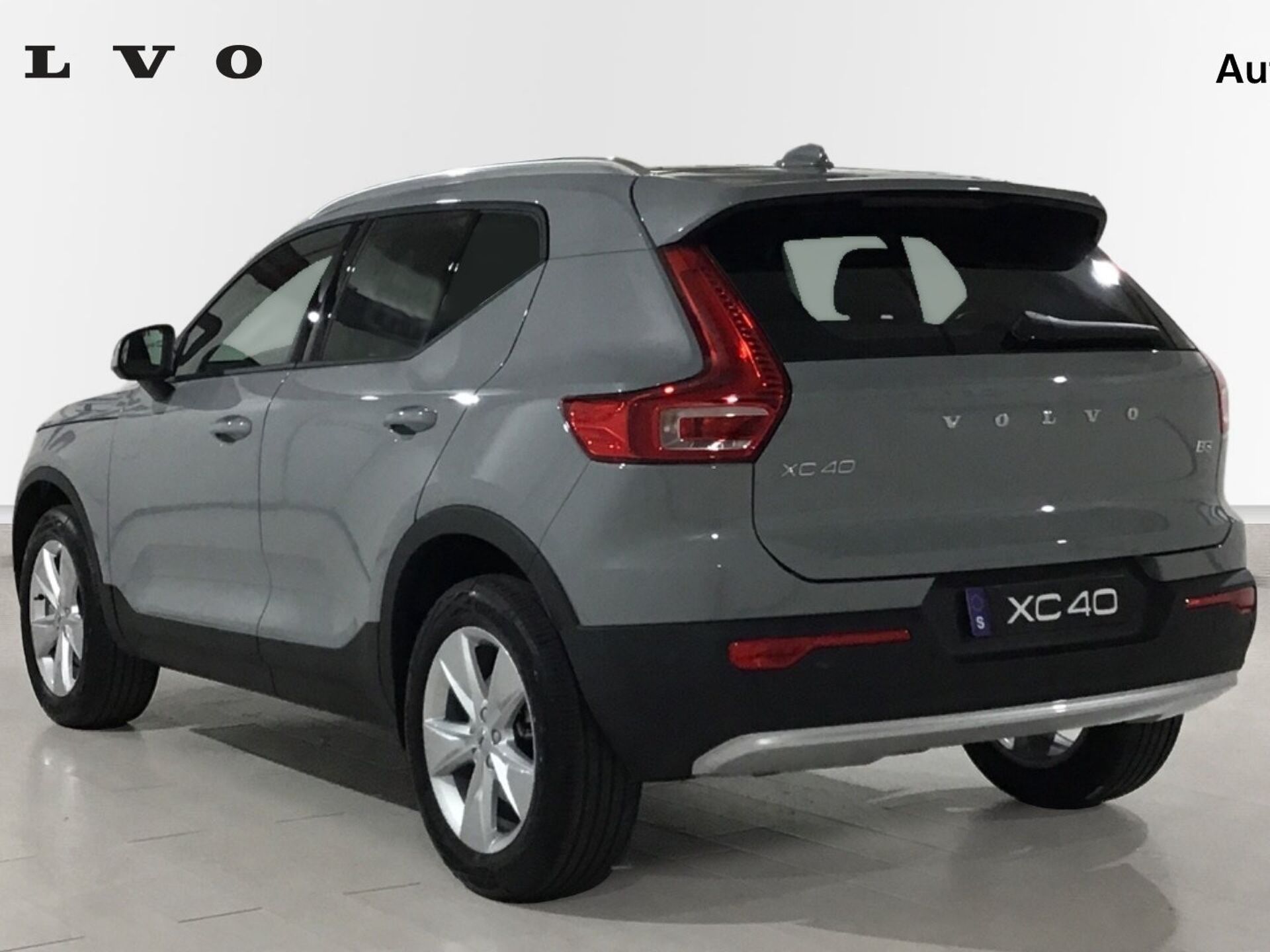 Imagen 2 de VOLVO XC40